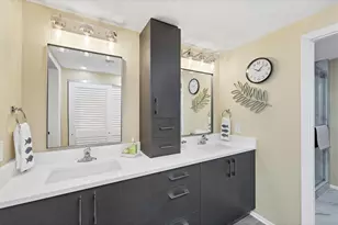 1930 Harbourside Dr, Longboat Key, FL 34228 - Photo 20