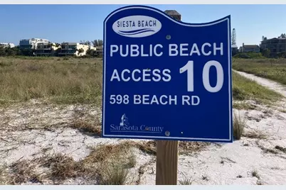 462 Island Circle, Sarasota, FL 34242 - Photo 6