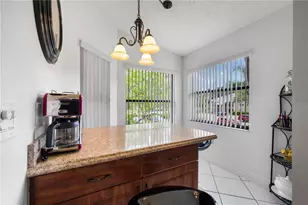 4655 46th St Ct W, Bradenton, FL 34210 - Photo 8