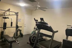 2763 Woodgate Ln, Sarasota, FL 34231 - Photo 24