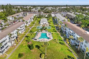 5907 Garden Ln, Bradenton, FL 34207 - Photo 1