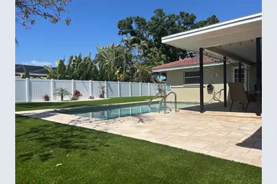 2921 Captiva Drive, Sarasota, FL 34231 - Photo 46