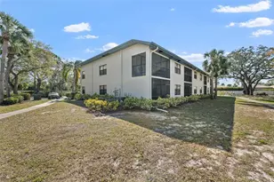 4330 47th Ave W, Bradenton, FL 34210 - Photo 4