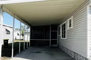 3335 Spanish Oak Terrace, Sarasota, FL 34237 - Photo 4