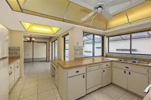 3692 Glen Oaks Manor Dr, Sarasota, FL 34232 - Photo 14