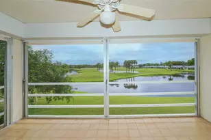 6999 W Country Club Dr N, Sarasota, FL 34243 - Photo 2