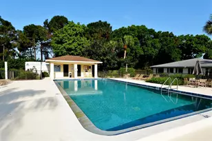 6999 W Country Club Dr N, Sarasota, FL 34243 - Photo 20