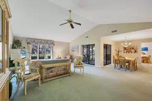 3825 Wilshire Cir, Sarasota, FL 34238 - Photo 8
