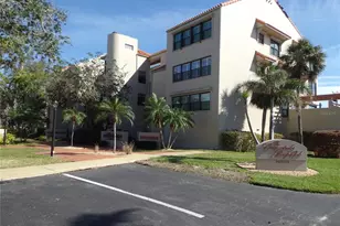 4555 Bay Club Dr, Bradenton, FL 34210 - Photo 22