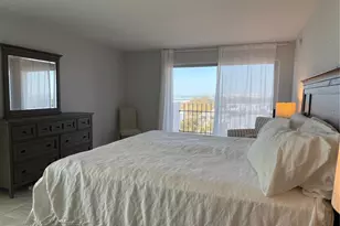 1 Benjamin Franklin Dr, Sarasota, FL 34236 - Photo 12