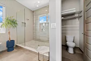 2305 Pine Terrace, Sarasota, FL 34231 - Photo 66