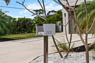 2305 Pine Terrace, Sarasota, FL 34231 - Photo 86