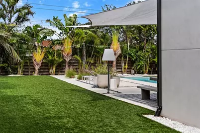 2305 Pine Terrace, Sarasota, FL 34231 - Photo 88