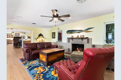 2212 6th Street W, Palmetto, FL 34221 - Photo 12