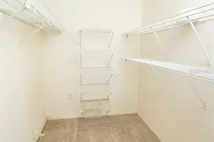 4018 Oakhurst Dr, Sarasota, FL 34233 - Photo 28