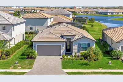 5317 Coral Reef Way, Bradenton, FL 34211 - Photo 2