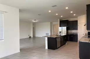 13393 Golden Lime Ave, Spring Hill, FL 34609 - Photo 14