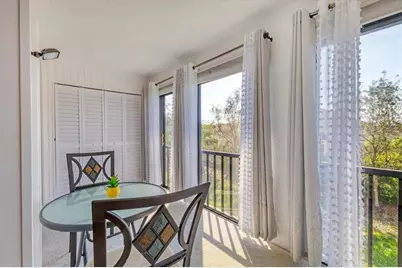 2446 Clubhouse Circle #202, Sarasota, FL 34232 - Photo 12