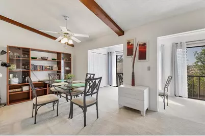 2446 Clubhouse Circle #202, Sarasota, FL 34232 - Photo 8