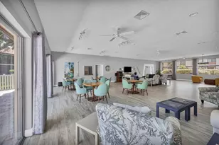 2446 Clubhouse Cir, Sarasota, FL 34232 - Photo 38