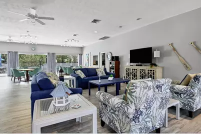 2446 Clubhouse Circle #202, Sarasota, FL 34232 - Photo 36