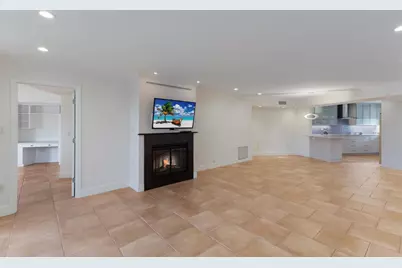 4835 Gulf Of Mexico Drive #302B, Longboat Key, FL 34228 - Photo 24