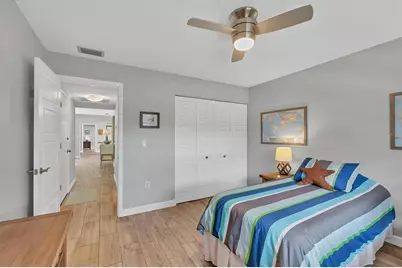 3933 Glen Oaks Manor Drive, Sarasota, FL 34232 - Photo 28