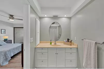 3933 Glen Oaks Manor Drive, Sarasota, FL 34232 - Photo 24