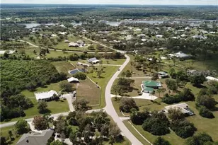 18430 River Estates Ln, Alva, FL 33920 - Photo 10