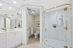 2161 Gulf of Mexico Dr, Longboat Key, FL 34228 - Photo 32