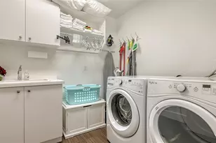 129 Taft Dr, Sarasota, FL 34236 - Photo 34