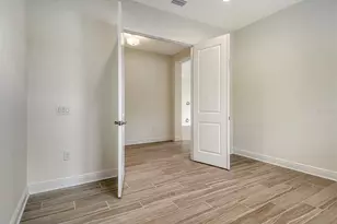 18736 Toulon Ct, Venice, FL 34293 - Photo 44