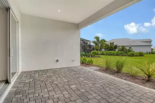 18736 Toulon Ct, Venice, FL 34293 - Photo 14