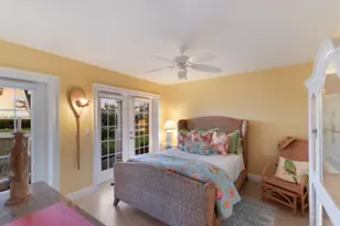 766 Bayshore Dr, Terra Ceia, FL 34250 - Photo 94