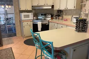 5707 45th St E, Bradenton, FL 34203 - Photo 6