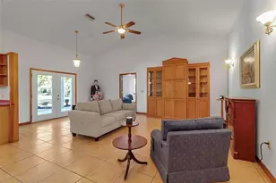 6510 24th Ave E, Bradenton, FL 34208 - Photo 8