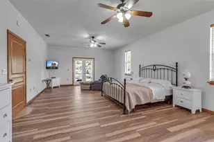 6510 24th Ave E, Bradenton, FL 34208 - Photo 10