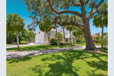 3648 Beneva Oaks Boulevard, Sarasota, FL 34238 - Photo 40