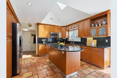 3648 Beneva Oaks Boulevard, Sarasota, FL 34238 - Photo 16