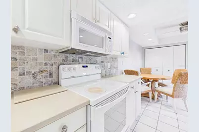 4534 La Jolla Drive, Bradenton, FL 34210 - Photo 10