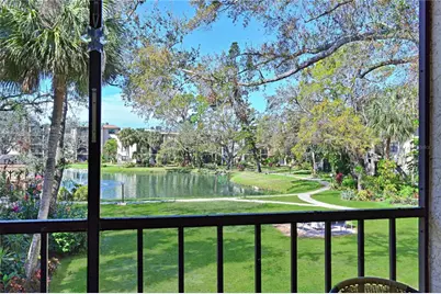 315 30th Avenue W #B214, Bradenton, FL 34205 - Photo 4