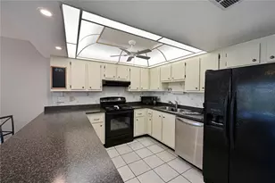 315 30th Ave W, Bradenton, FL 34205 - Photo 14