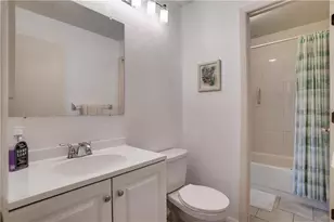 6840 Midnight Pass Rd, Sarasota, FL 34242 - Photo 22