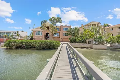 1364 Point Crisp Road, Sarasota, FL 34242 - Photo 16