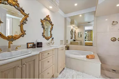 1364 Point Crisp Road, Sarasota, FL 34242 - Photo 46