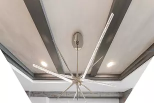 540 N Tamiami Trl, Sarasota, FL 34236 - Photo 38