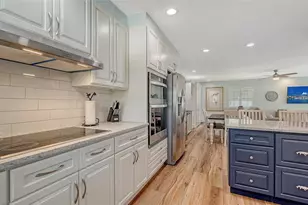 4234 Gulf of Mexico Dr, Longboat Key, FL 34228 - Photo 24