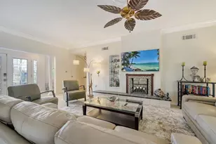 1718 Caribbean Dr, Sarasota, FL 34231 - Photo 10