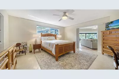 1718 Caribbean Drive, Sarasota, FL 34231 - Photo 20