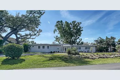 1718 Caribbean Drive, Sarasota, FL 34231 - Photo 4